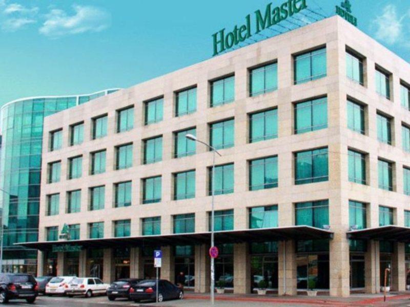 Garni Hotel Master نوفي ساد المظهر الخارجي الصورة