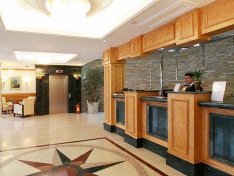 Garni Hotel Master نوفي ساد المظهر الخارجي الصورة