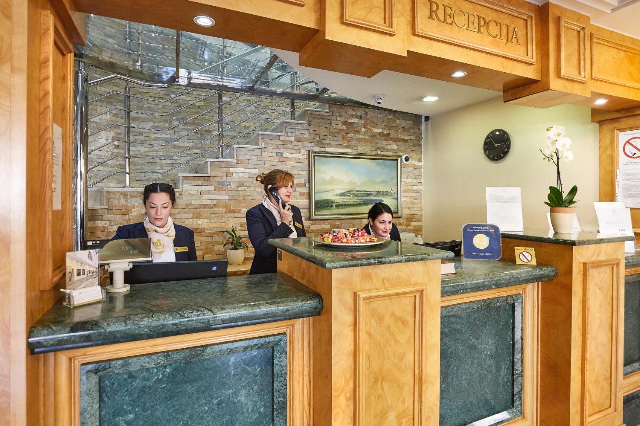 Garni Hotel Master نوفي ساد المظهر الخارجي الصورة