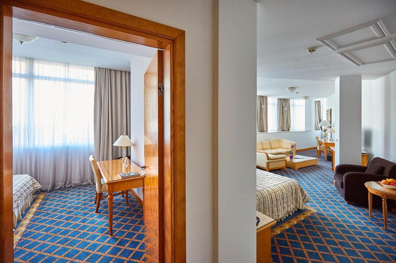 Garni Hotel Master نوفي ساد المظهر الخارجي الصورة