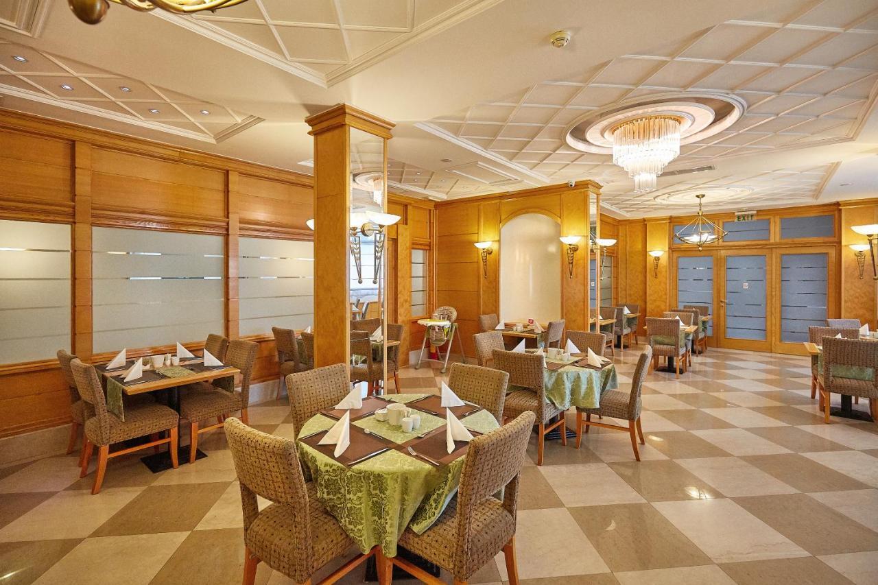 Garni Hotel Master نوفي ساد المظهر الخارجي الصورة